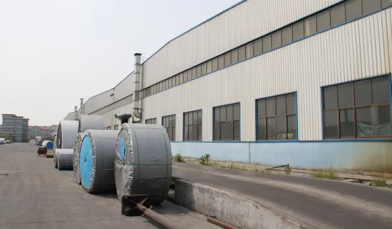 Ano ang Industrial Conveyor Rubber Belt